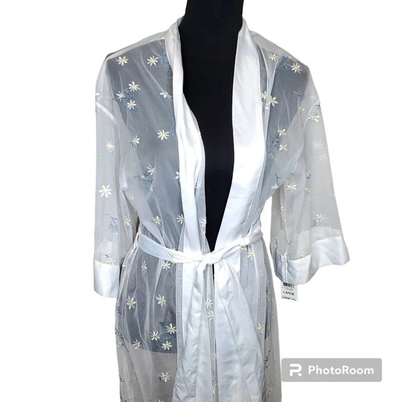 INC International Concepts Daisy Embroidered Sheer Robe - Picture 4 of 5